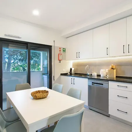 Apartamento Beira Mar - Rc Esquerdo *